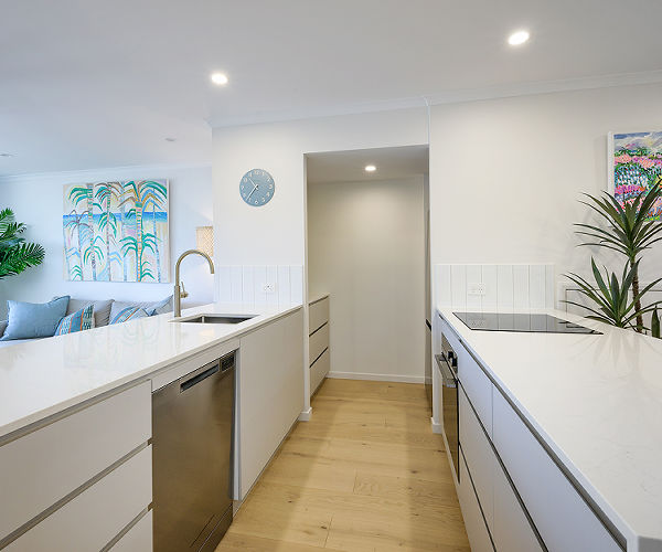 Noosaville waterfront accommodation