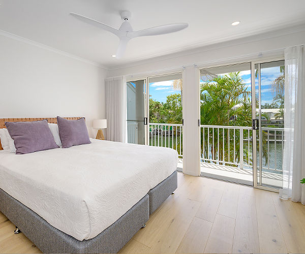 Noosaville waterfront accommodation