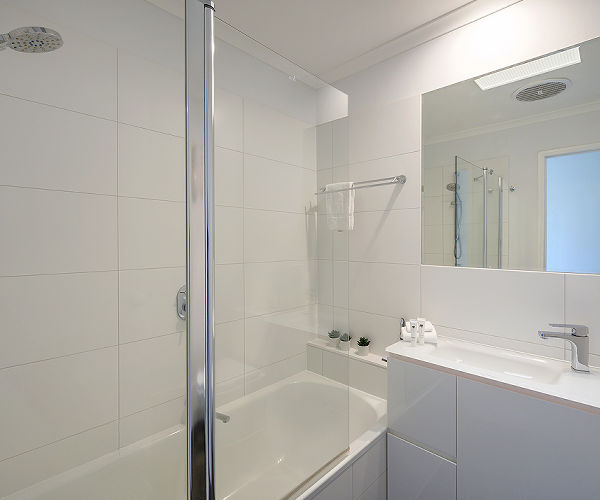 Noosaville waterfront accommodation